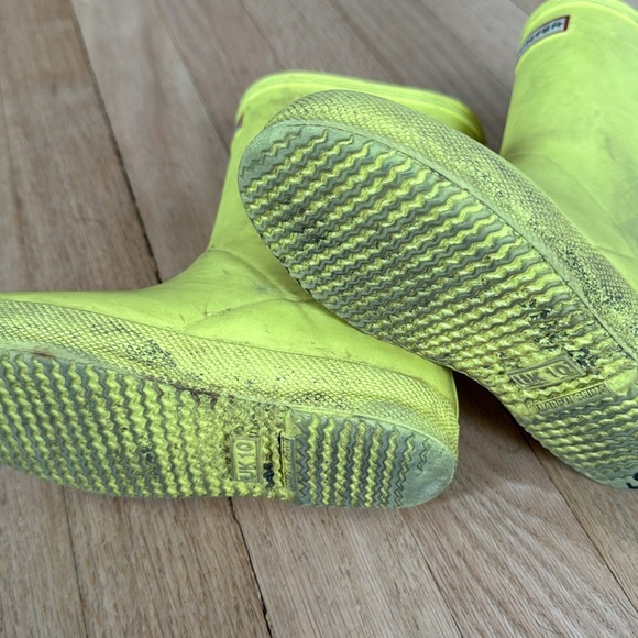 Yellow Hunter Boots Kids Size 11 - Picture 2 of 4